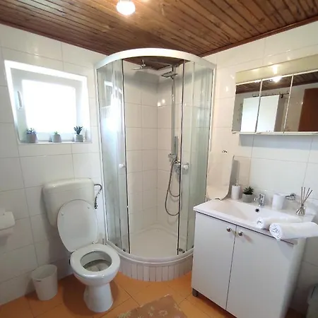 Ivan Apartment *